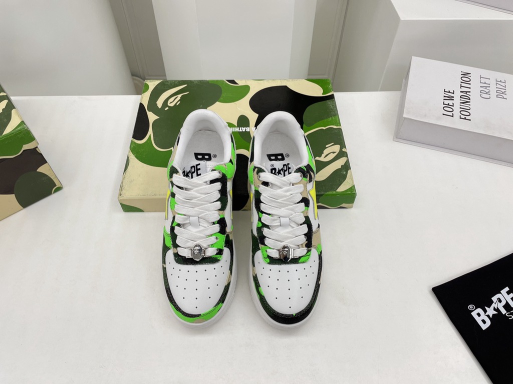 B*APE SNEAKERS